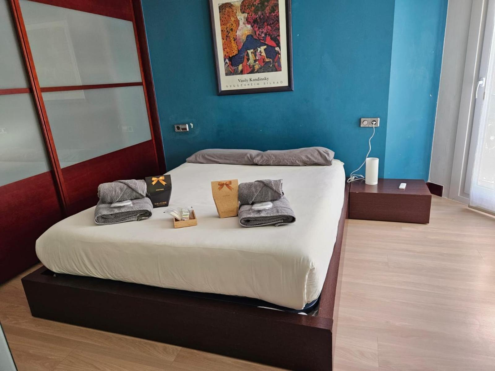 Acogedor Apartamento Girona Centro Apartment Bagian luar foto