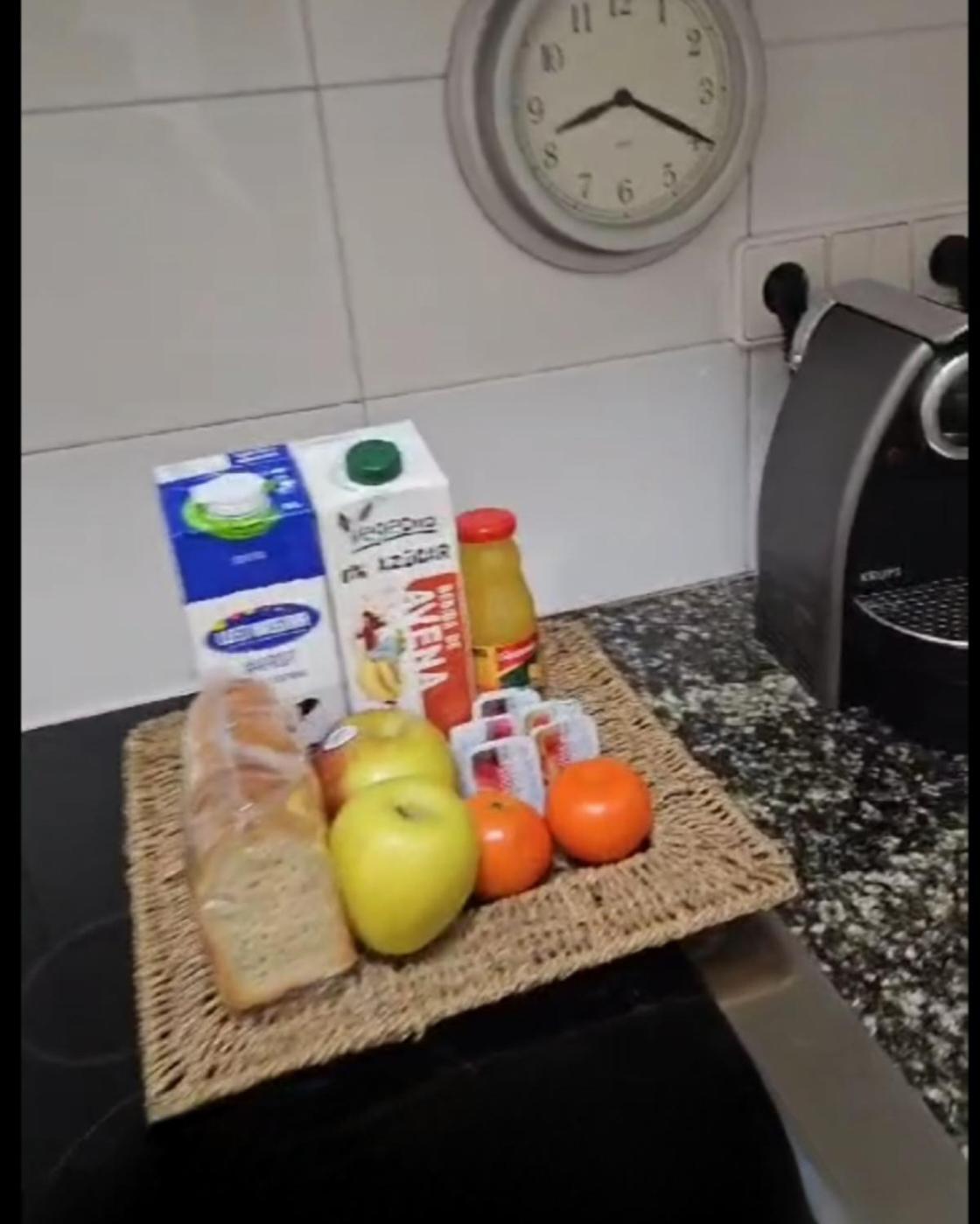 Acogedor Apartamento Girona Centro Apartment Bagian luar foto